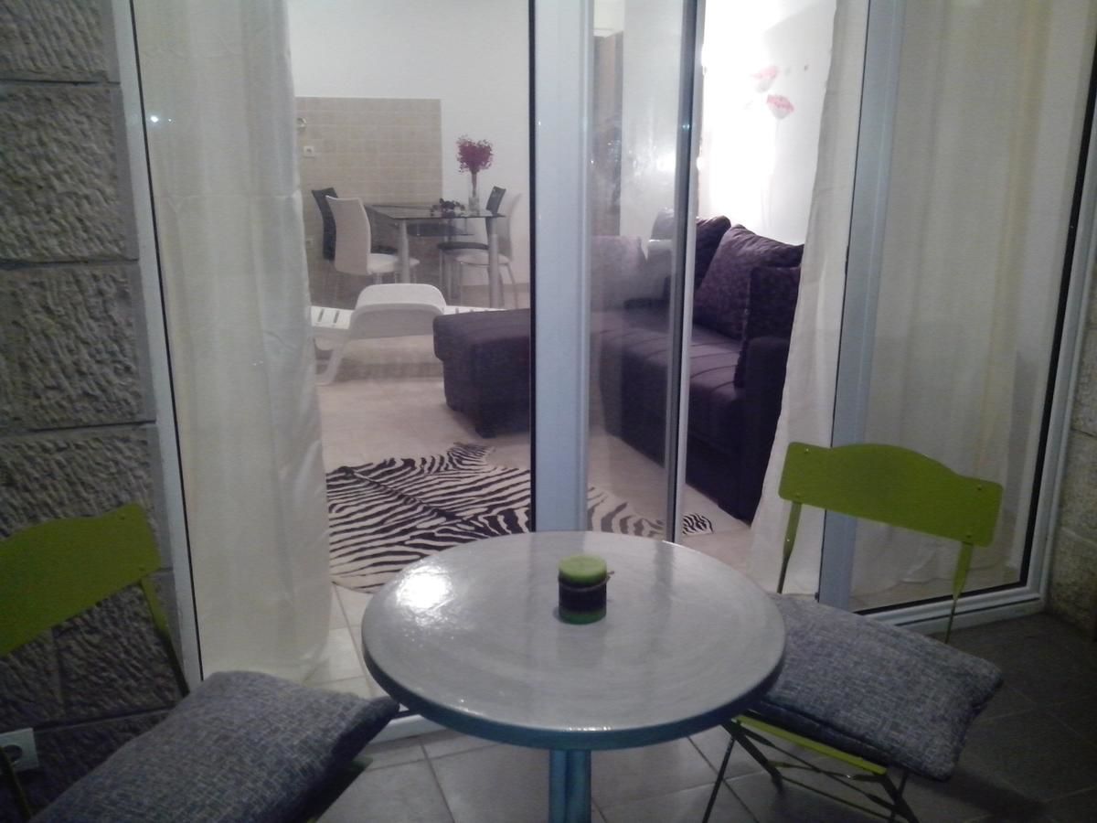 Апартаменты Location Apartments Херцег-Нови