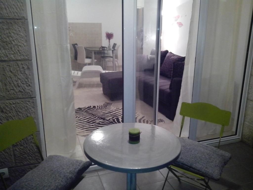Апартаменты Location Apartments Херцег-Нови