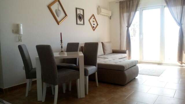 Апартаменты Location Apartments Херцег-Нови-8